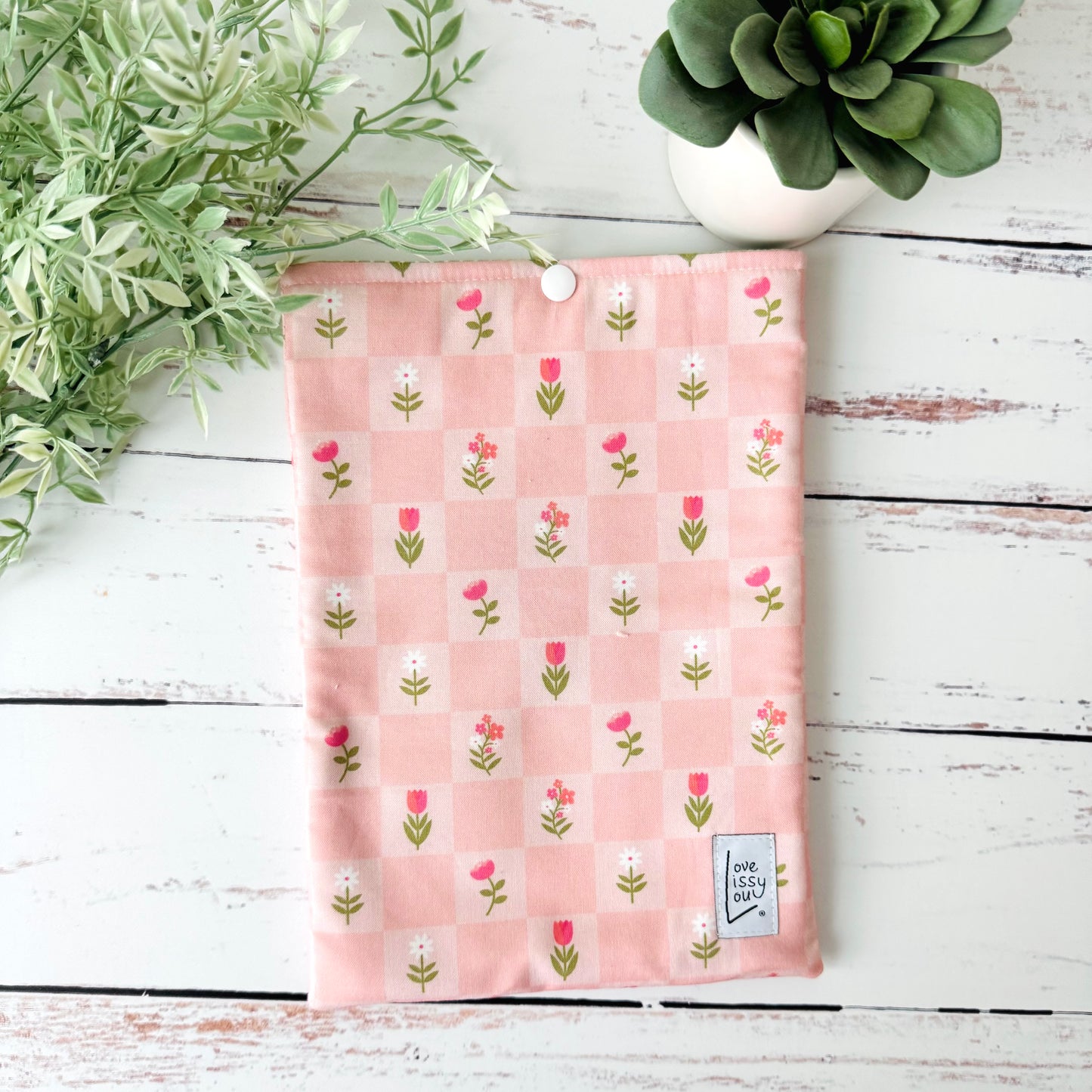 Checkered Tulips | Kindle + Book Sleeves