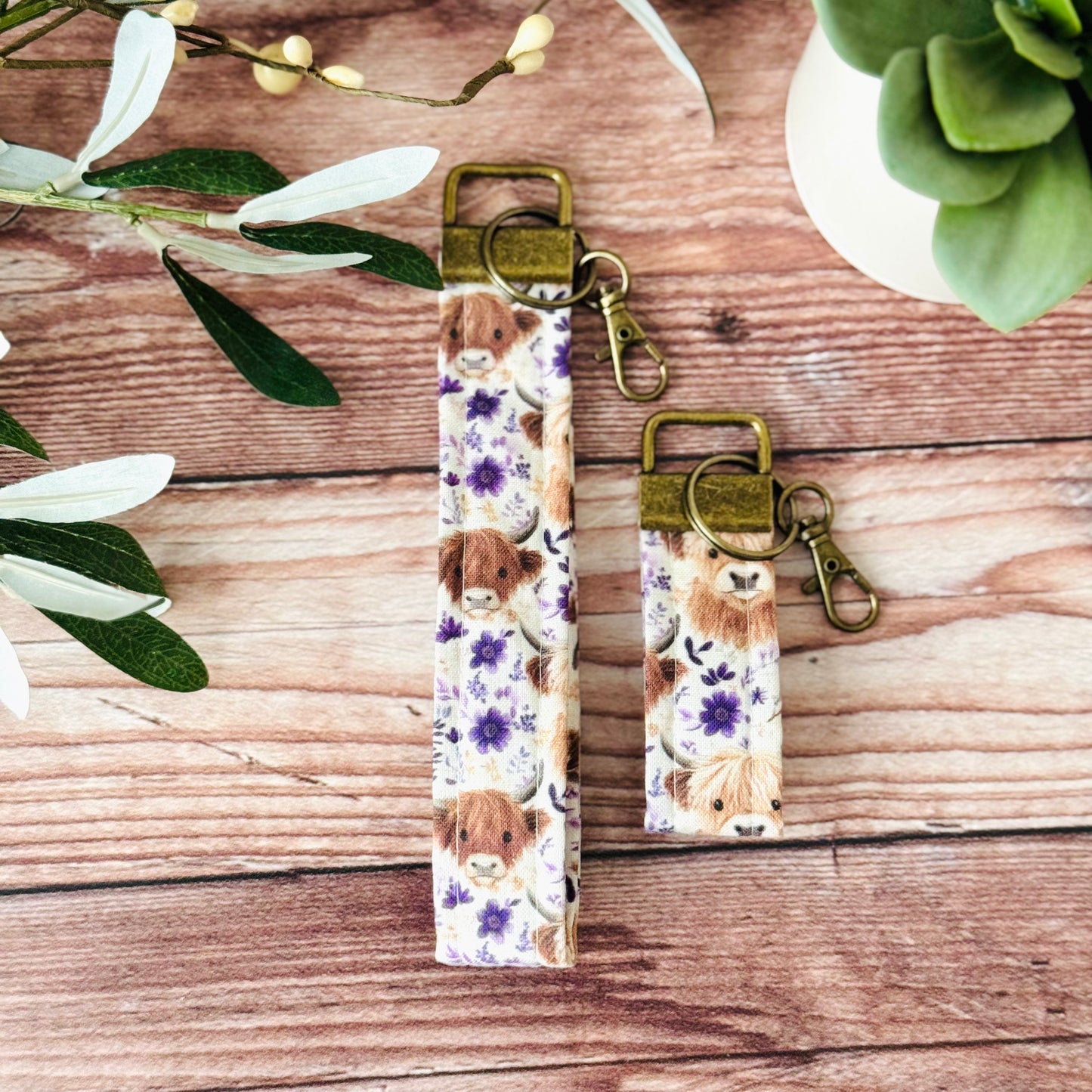 Highland Cows - Keychain Wristlets + Minis