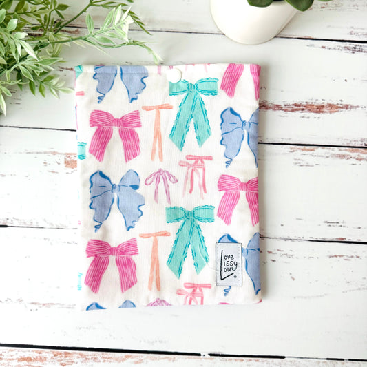Pastel Bows | Kindle + Book Sleeves