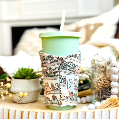 Cat Bookshelf - Coffee Cozy