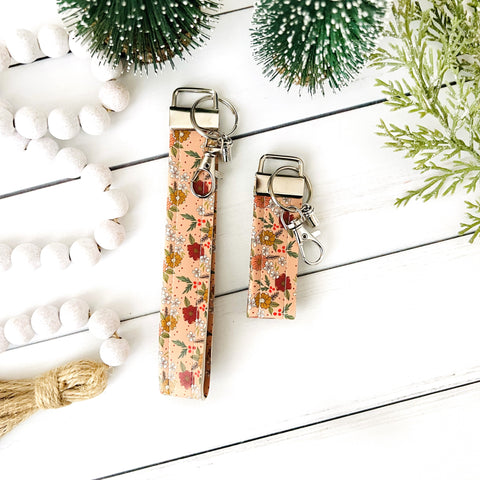 Christmas Floral Key Fob Wristlets & Keychains